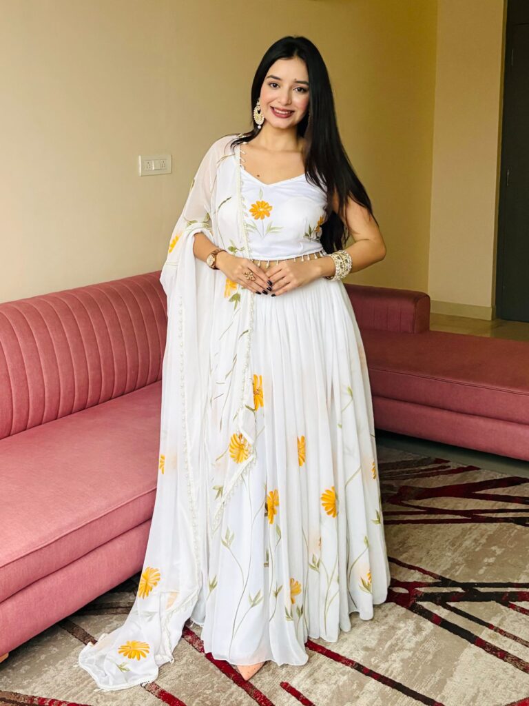 Pure White Hand-Painted Sunflower Organza Lehenga Set